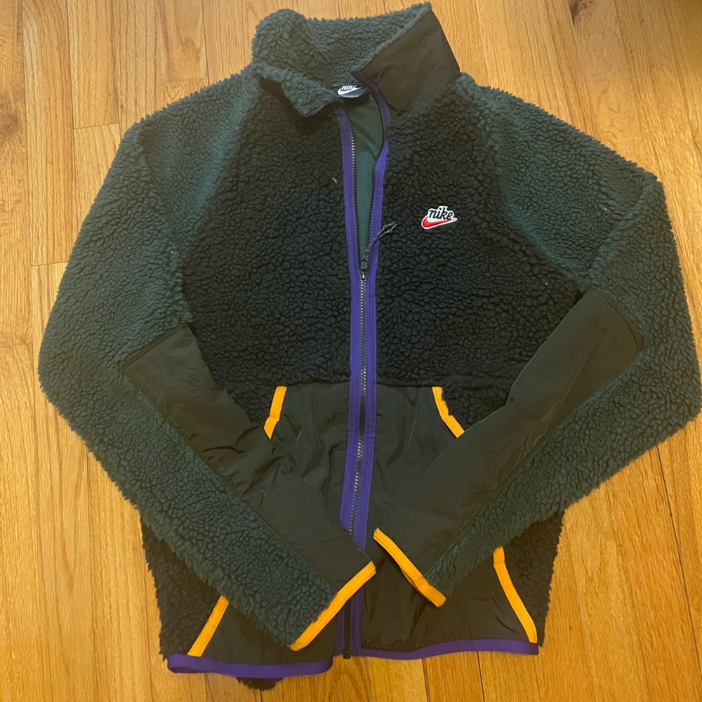 Small men’s Nike Sherpa jacket black green yellow